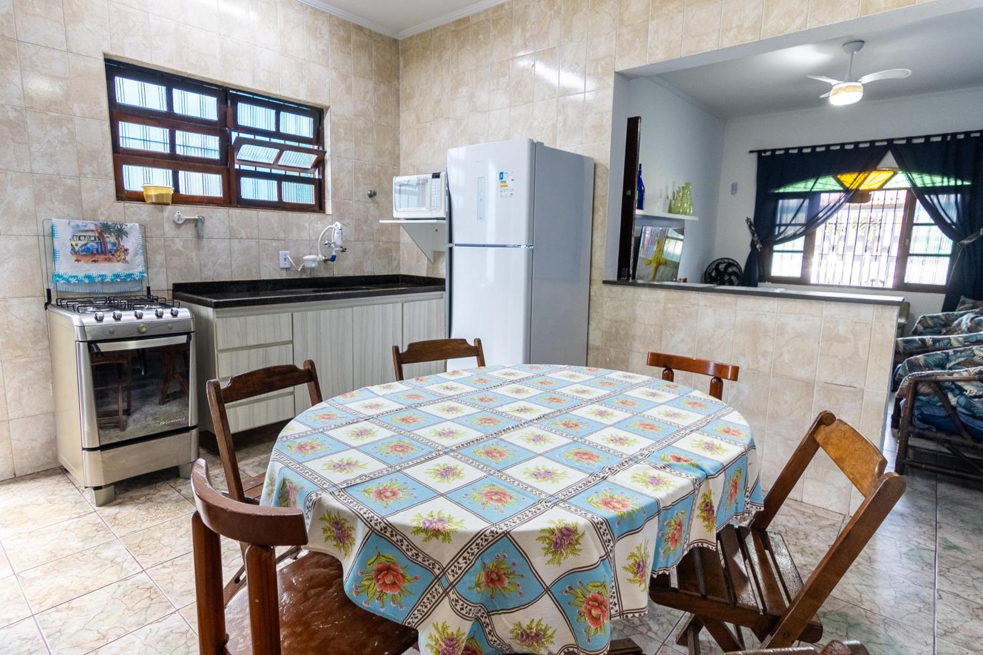 Holiday home Casa Azul, 2 Quadras Praia-wifi-churrasqueira E Fogao A Lenha - Aceita Caes -caicara-praia Grande *