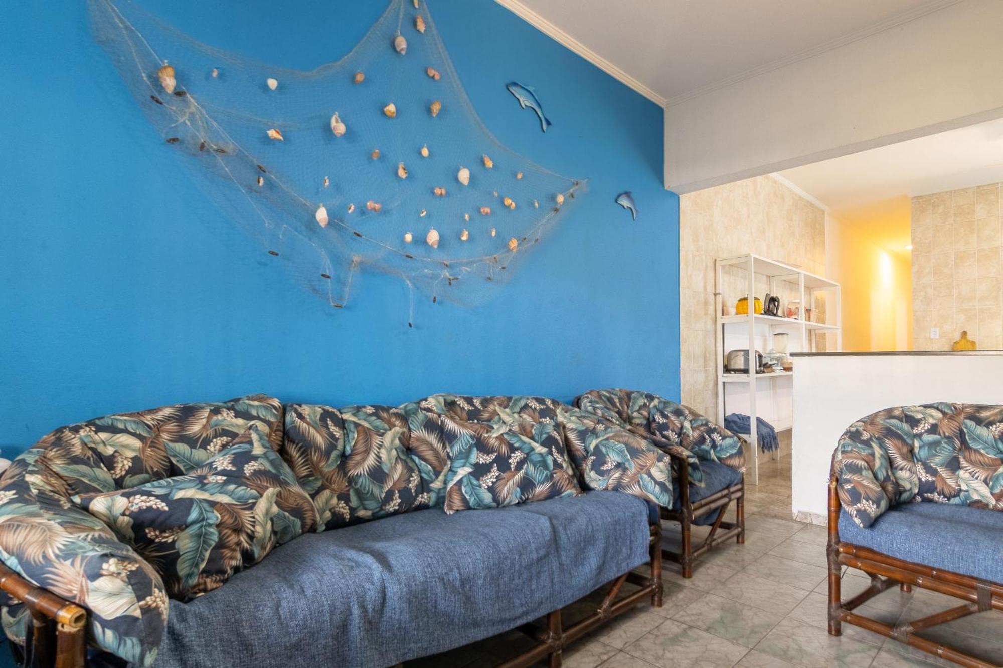 Casa Azul, 2 Quadras Praia-wifi-churrasqueira E Fogao A Lenha - Aceita Caes -caicara-praia Grande